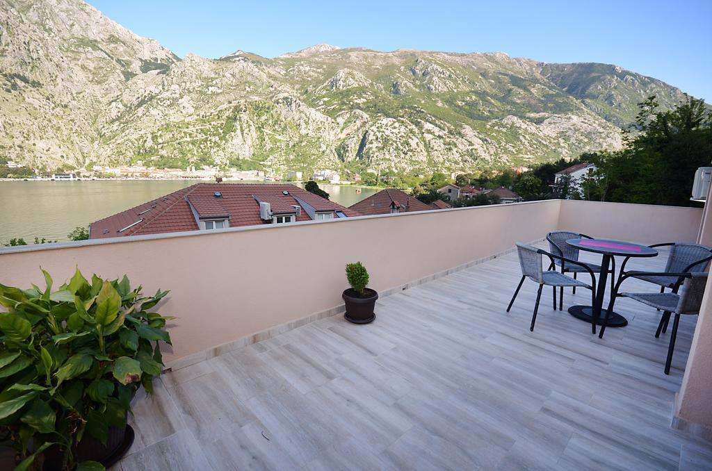 Apartmani Mizdrak Kotor Ngoại thất bức ảnh