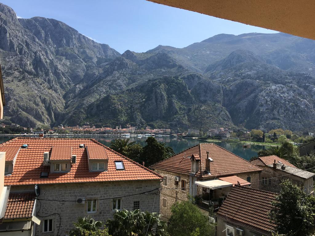 Apartmani Mizdrak Kotor Ngoại thất bức ảnh